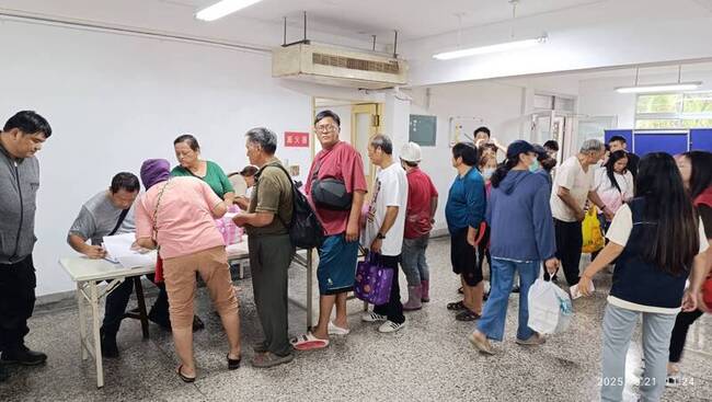 因應燕子口堰塞湖紅色警報　亞泥開放員工宿舍安置居民 | 華視新聞