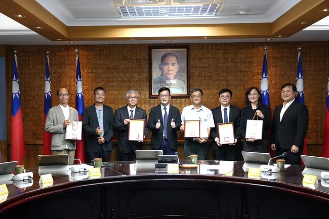 成大等3大專支援雲嘉南災後重建　獲教育部表揚 | 華視新聞