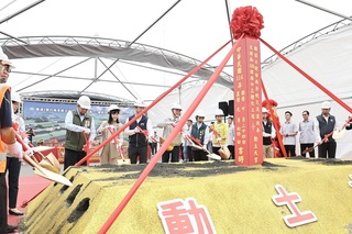 卓榮泰：交通建設做好 產業才能發展