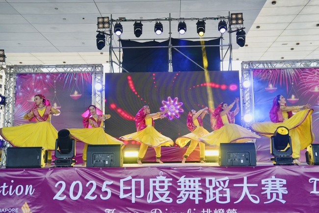 印度舞蹈大賽暨排燈節慶典台中登場　台印民眾同歡 | 華視新聞