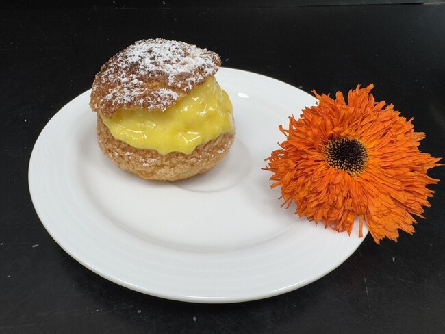 桃園農改場萃取金盞花葉黃素 加入甜點補充營養 | 華視新聞