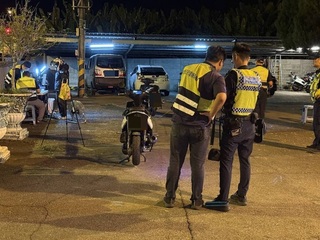 改裝車噪音擾民　南投警方偕環保局日夜稽查