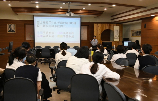 大林慈濟醫院辦講座　營造聾人友善醫療環境 | 華視新聞