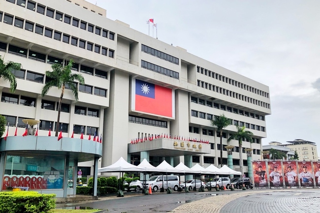 桃園市經發局人員疑收賄案　科長交保另3人聲押 | 華視新聞