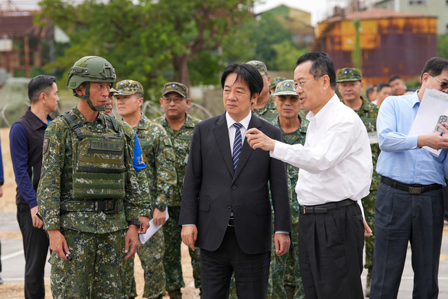 總統視導陸勝1號操演：厚植國防實力　才能確保和平 | 華視新聞