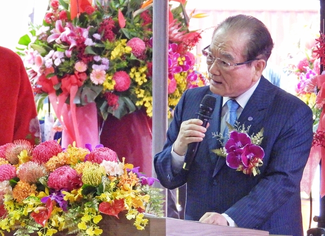 南港最大都更案台鐵棟大樓上梁 估117年底完工 | 華視新聞