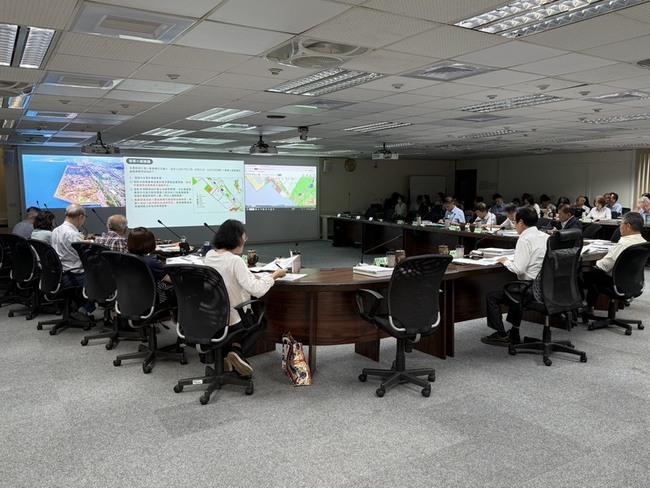 高雄大林蒲遷村再向前邁進　2項都計變更審議通過 | 華視新聞