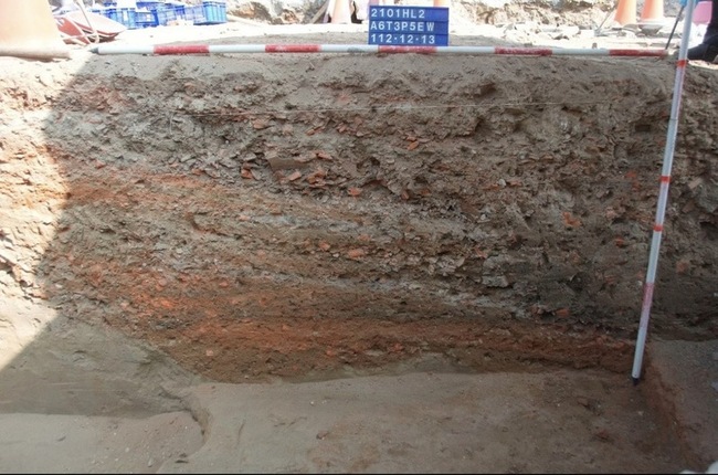 連道路也是甜的　南鐵地下化出土清領糖業遺構 | 華視新聞