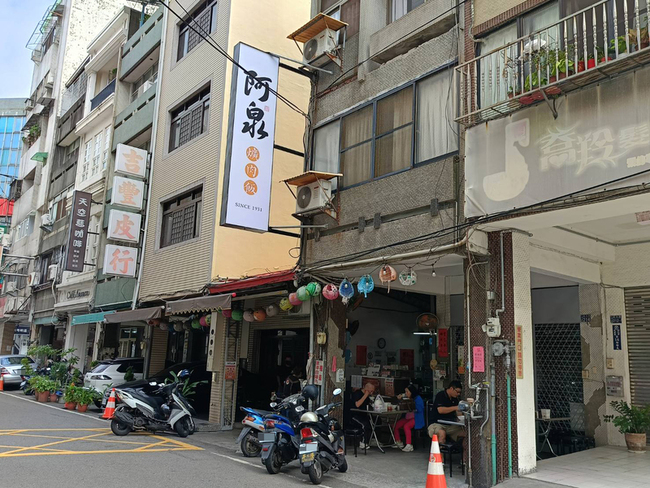 防豬瘟禁宰令延長　彰化多家小吃店改用雞肉 | 華視新聞