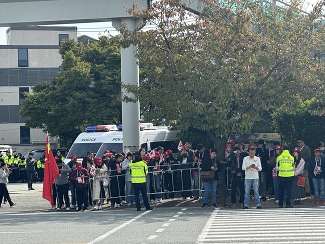 川習會場外　民眾憂韓國受兩大強國角力影響 | 華視新聞