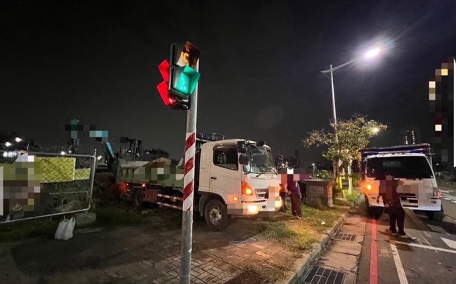 議員質疑覆土出包 中市府：絕無使用粒徑較大土方 | 華視新聞