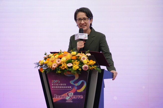 蕭美琴：台灣硬體獲肯定 資訊應用是未來動能 | 華視新聞