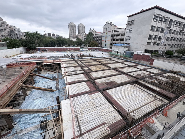 解決停車難題  新北板橋信義國小將添259車位 | 華視新聞