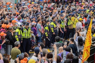 白沙屯媽祖贊境新北　警：出動近千人維安完成任務