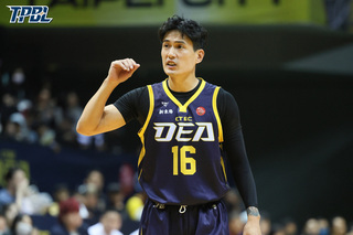 TPBL特攻末節強攻嚴防逆轉攻城獅　開季5戰4勝