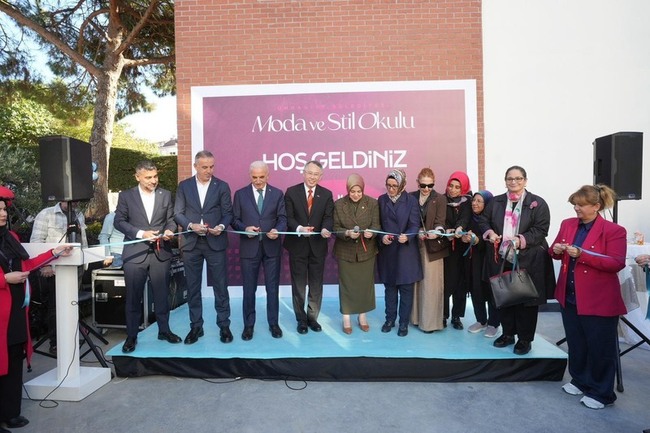 支持婦女職訓計畫　駐土耳其代表處捐縫紉設備 | 華視新聞