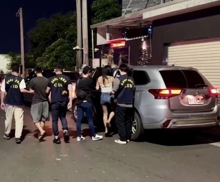 掛偽造車牌兜售毒品　台南警逮1男1女送辦