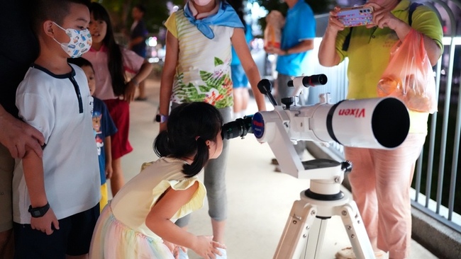 屏東「超級月亮」觀測會　11/5幸福公園登場 | 華視新聞