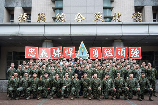 賴總統勗勉北部救災部隊　讚黑夜騎士、重生的光