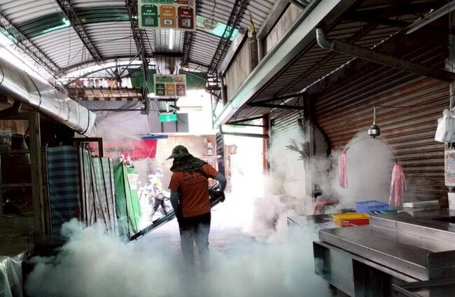 因應溫體豬將上市　嘉市全面消毒市場攤位守護食安 | 華視新聞