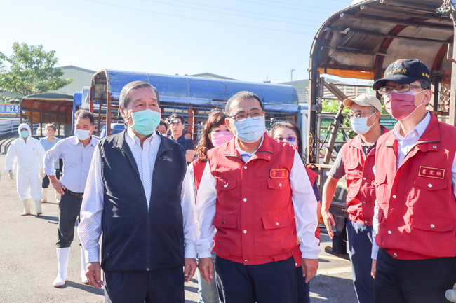 防堵非洲豬瘟零破口　新北持續蹲點無預警稽查 | 華視新聞