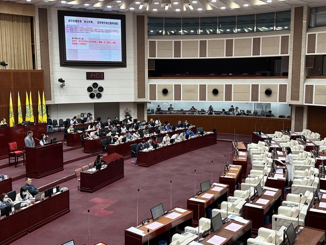 北市公共意外險契約出狀況　議員稱傷者無法請款 | 華視新聞