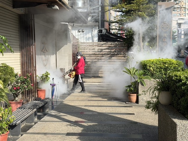 高雄本土登革熱增1例　鳳山攤商足跡遍布高屏市場 | 華視新聞