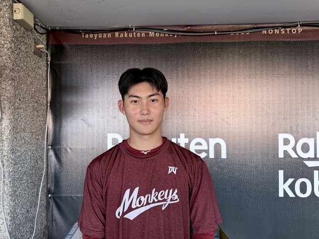 陳世展教辰己涼介說中文　藉交流賽發現不足再加強 | 華視新聞