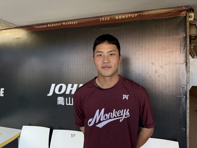 許賀捷橫濱特訓1小時蓄力數據提升　交流賽敲3安 | 華視新聞