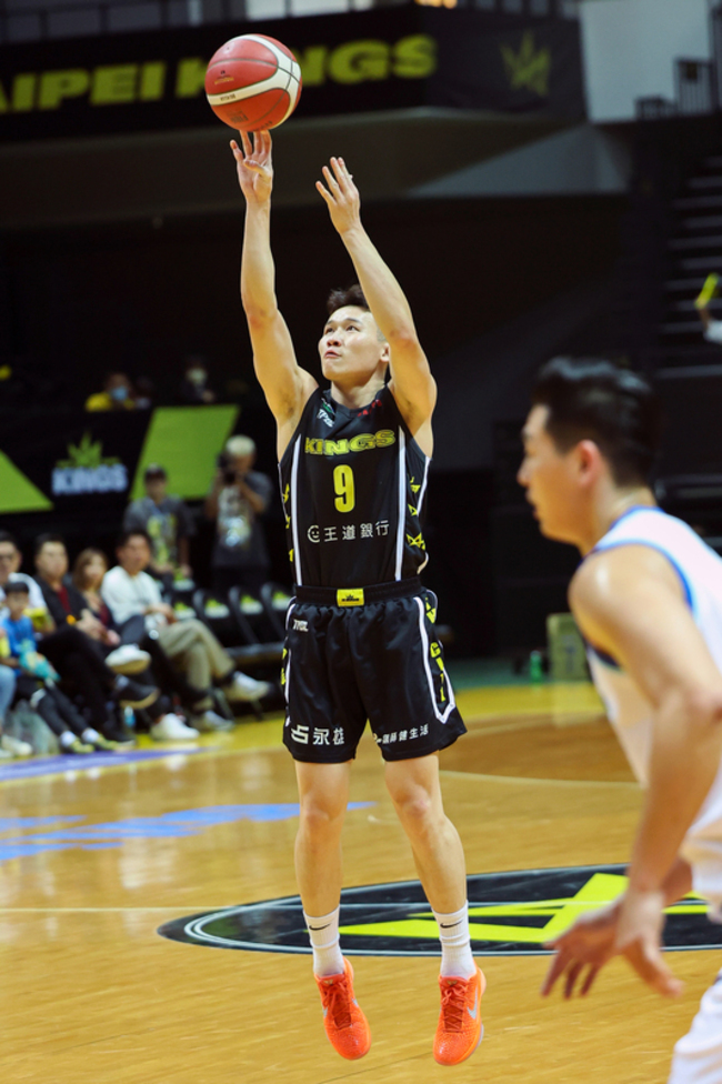TPBL李愷諺轟26分、10助攻　國王退海神止4連敗 | 華視新聞