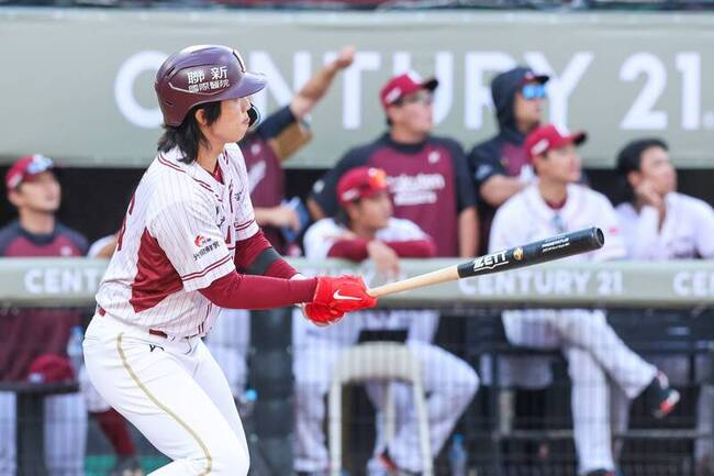 劉子杰自培出身用全壘打自我介紹　交流賽獲MVP | 華視新聞