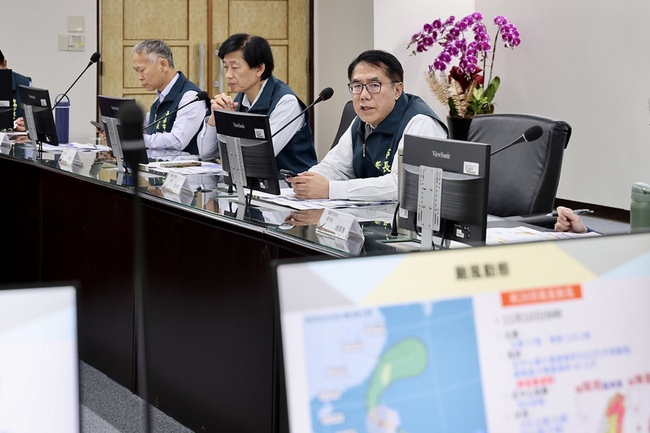 颱風鳳凰接近　台南整備救災機制待命 | 華視新聞