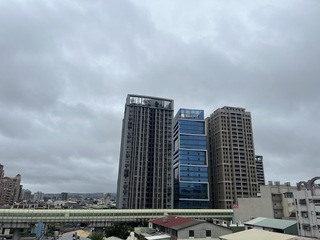 台中市停班課無風無雨  各百貨公司照常營業