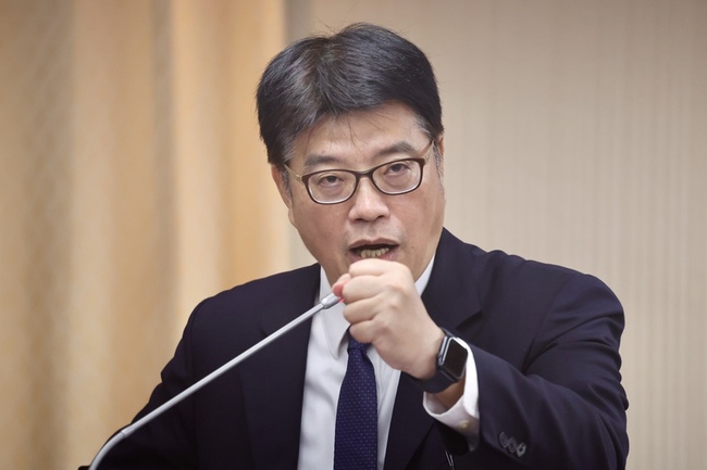 中共揚言追捕沈伯洋　立委關注陸委會具體對策 | 華視新聞