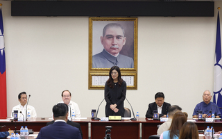 赴秋祭惹議　吳宗憲：黨內不同聲音鄭麗文都有聽到