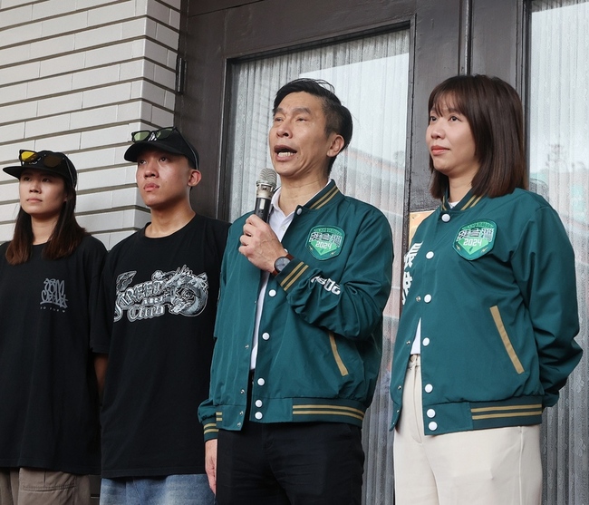 民進黨團：造謠巨資換IPAC演講　違法就依法究辦 | 華視新聞