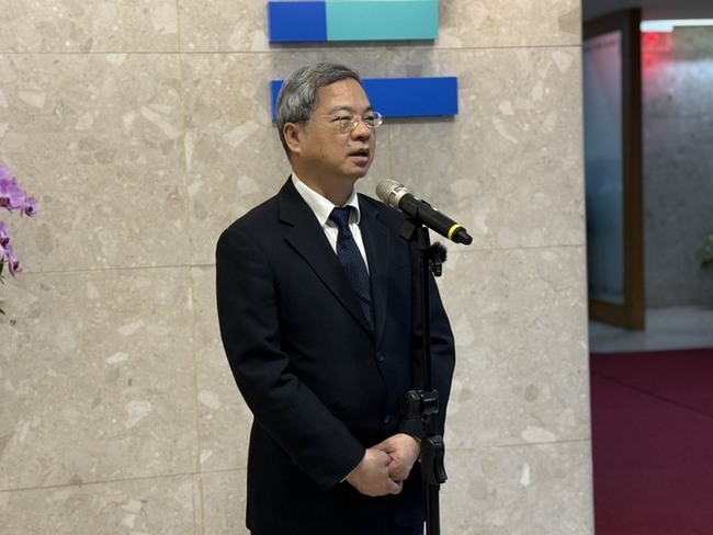 水利署長55小時不眠不休花蓮搶修　龔明鑫心疼哽咽 | 華視新聞