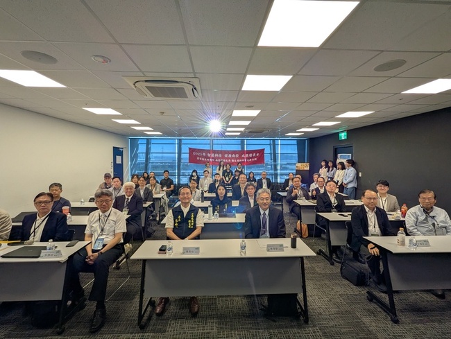 南投智慧健康成果發表　攜帶式心率分析儀助社區篩檢 | 華視新聞