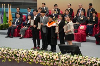 台大頒發4學生社會奉獻獎　推愛滋病衛教、去污名