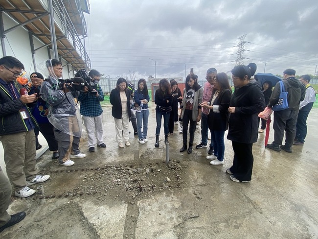 北市議會市政考察T17、T18　議員籲新壽速解約 | 華視新聞