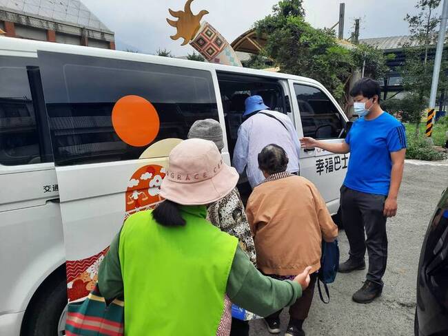 幸福共享巴士前進桃源、那瑪夏  啟動試營運 | 華視新聞