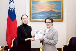 接見諾貝爾和平獎得主　副總統：強化力量抵抗侵略