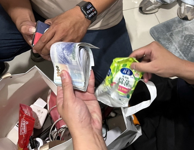 新北三峽警追虛擬貨幣交易搶案　續逮1嫌送辦 | 華視新聞