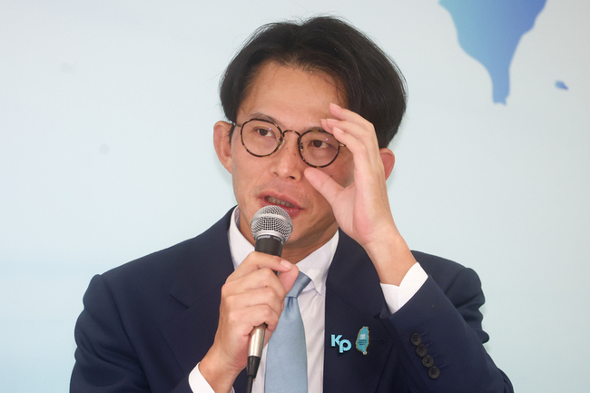 藍白對談提2026　黃國昌：挑選最強團隊 | 華視新聞