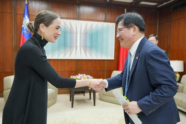 林佳龍：台灣對烏克蘭感同身受　持續執行人道援助 | 華視新聞