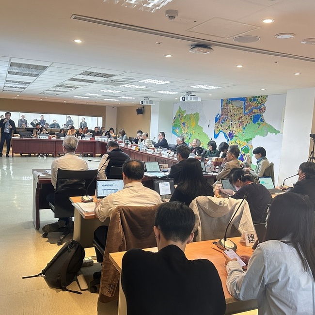 北市擬放寬民生社區都更規定 都委會要求修改再送審 | 華視新聞