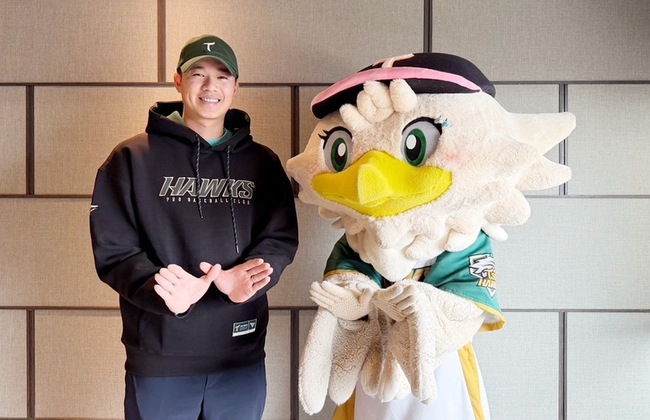 黃子鵬轉隊台鋼雄鷹　合約總值5年6600萬元 | 華視新聞