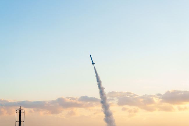 成大團隊科研火箭AfterLight 1　旭海發射場升空 | 華視新聞