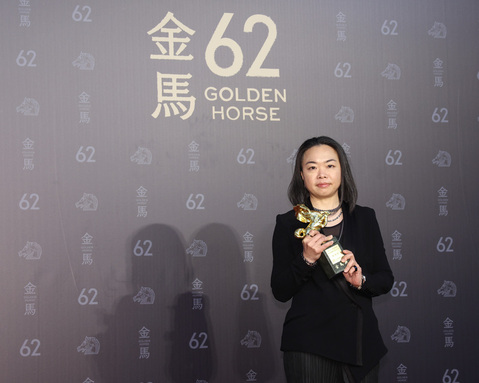 金馬傑出電影工作者　鍾瓊婷：明天睡醒繼續打燈
