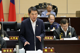 盼財劃法盡快協商定案　鍾東錦：不確定性最糟糕